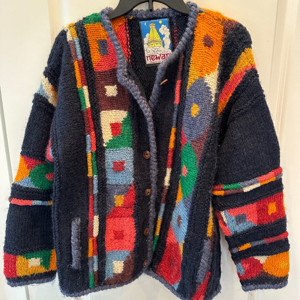 Newari S/M 100% Wool Handcrafted in Nepal Sweater